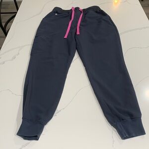 High waisted Figs joggers size M